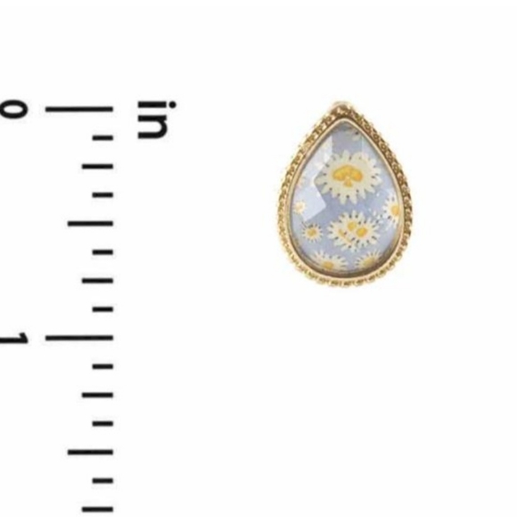 DAISIES! Red blue yellow and black Earrings posts Gold tone pierced - Picture 8 of 9